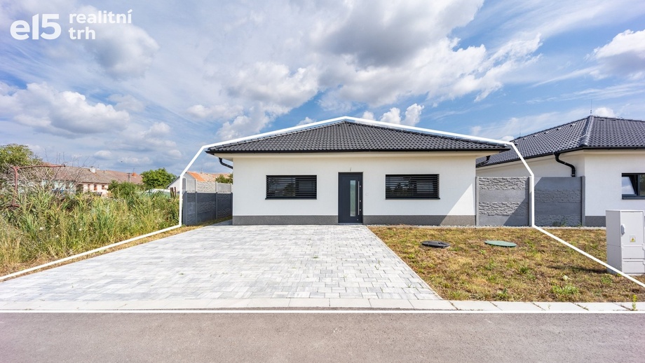 Prodej rodinné domy, 150 m² - Strachotice