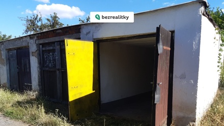 Prodej garáže 14 m², Praha - Michle