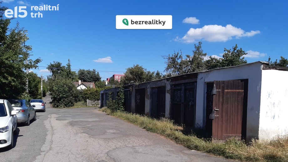 Prodej garáže 14 m², Praha - Michle