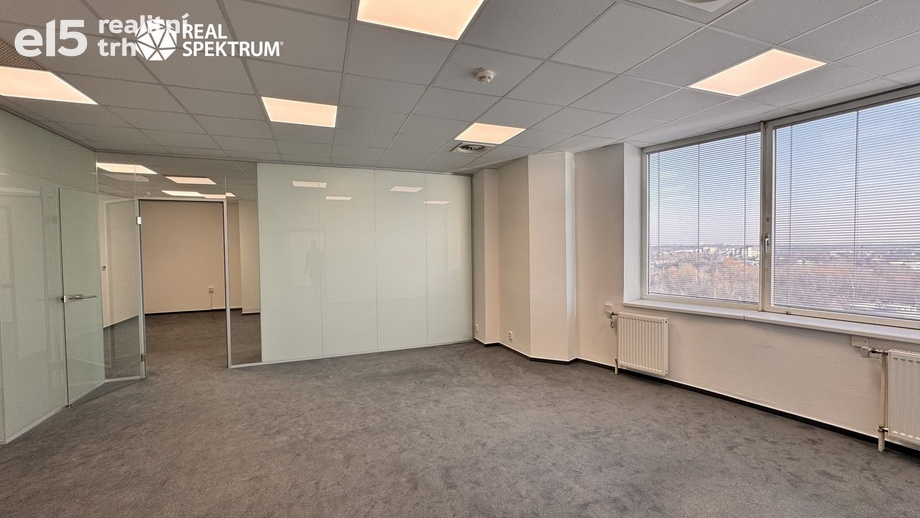 Pronájem kanceláře, 225 m² - Brno - Štýřice
