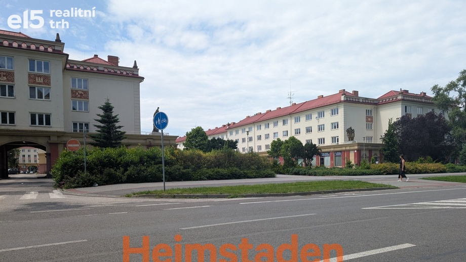 Pronájem kanceláře 92 m², Karviná-Nové Město - Karviná - Nové město