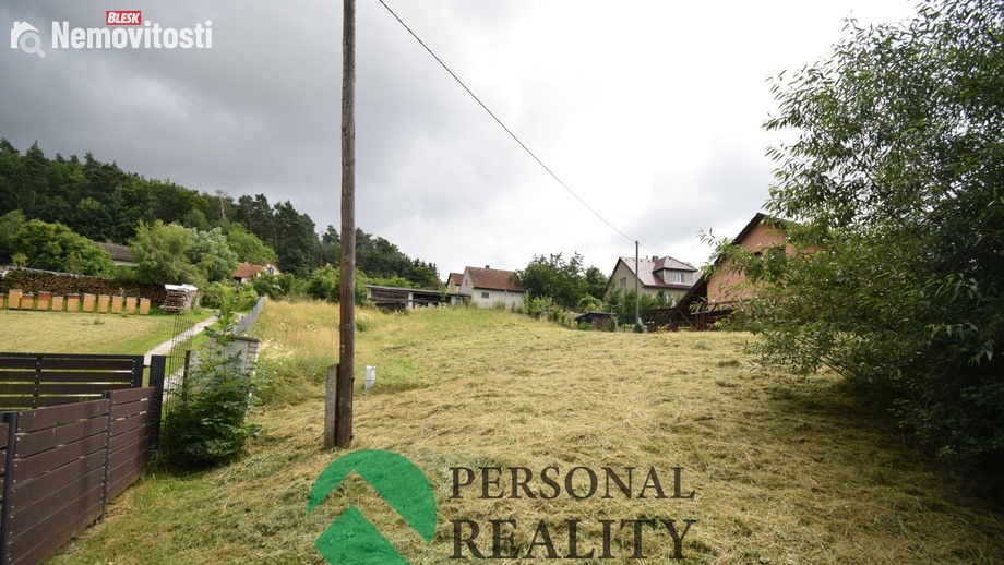 Prodej stavebního pozemku 1 135 m², Chocerady - Vlkovec