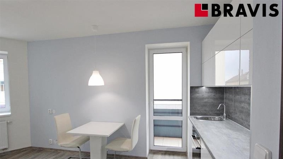Pronájem bytu 1+kk 39 m², Brno - Královo Pole