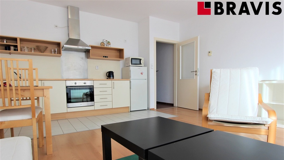 Pronájem byty 2+kk, 60 m² - Brno - Trnitá