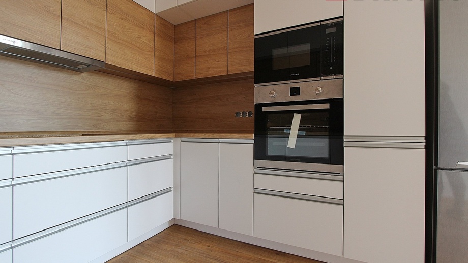 Prodej byty 2+kk, 67 m² - Konice