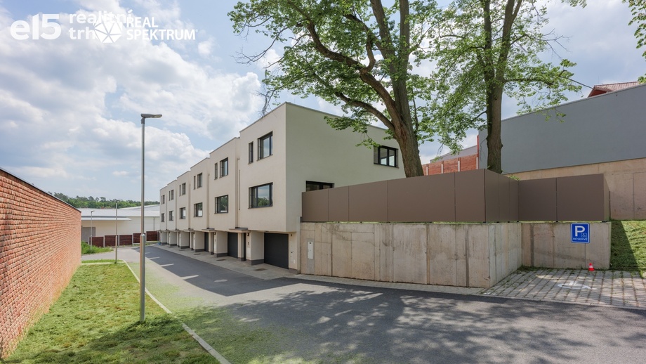 Prodej rodinné domy, 208 m² - Brno - Jehnice