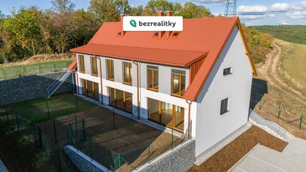 Prodej bytu 4+kk 106 m², Mořina