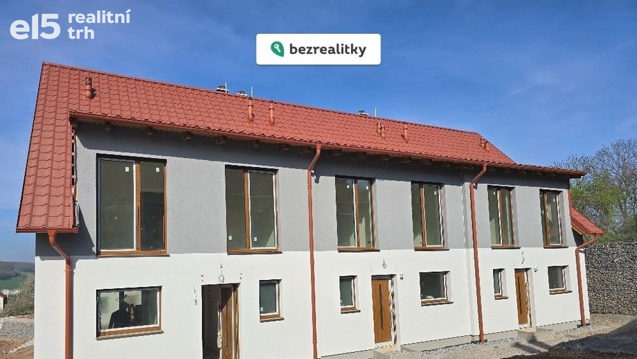 Prodej bytu 4+kk 106 m², Mořina