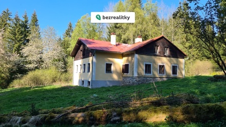 Prodej stavebního pozemku 9 967 m², Loučovice - Kapličky