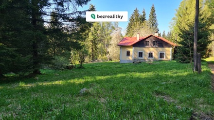 Prodej stavebního pozemku 9 967 m², Loučovice - Kapličky