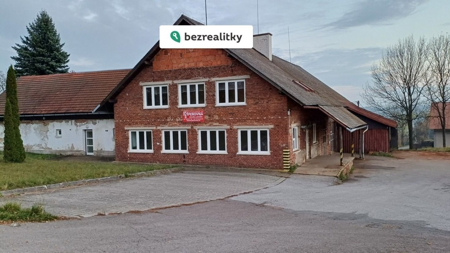 Prodej rodinného domu 707 m², Kunvald