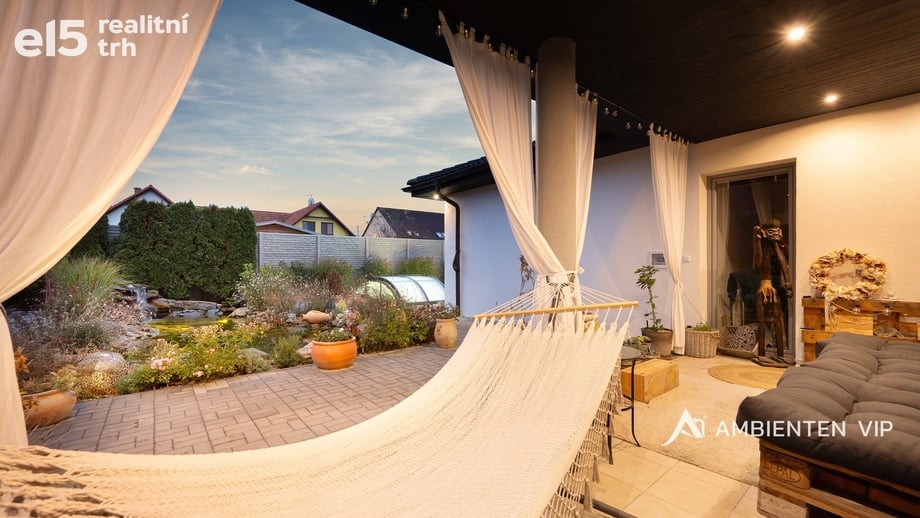 Prodej rodinného domu 356 m², Pohořelice