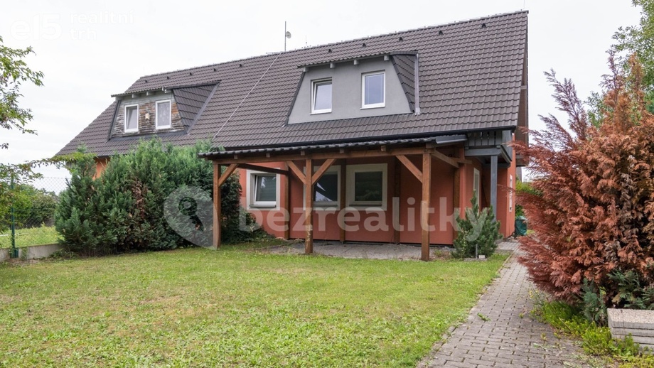 Prodej rodinné domy, 112 m² - Nupaky