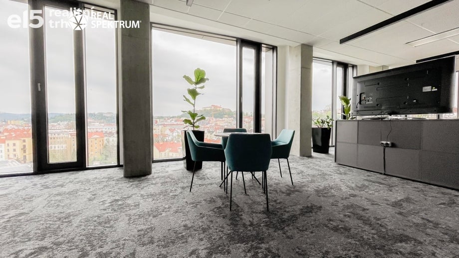 Pronájem kanceláře, 1 090 m² - Brno - Staré Brno