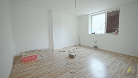 Prodej činžovního domu 600 m², Drnholec