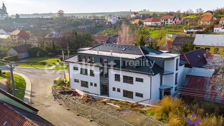 Prodej bytu 2+kk 48 m², Ježov