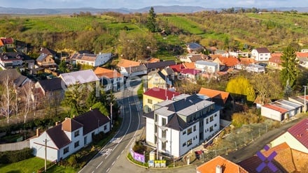 Prodej bytu 2+kk 54 m², Ježov