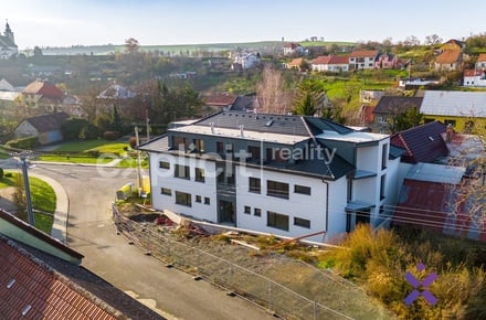 Prodej bytu 2+kk 54 m², Ježov