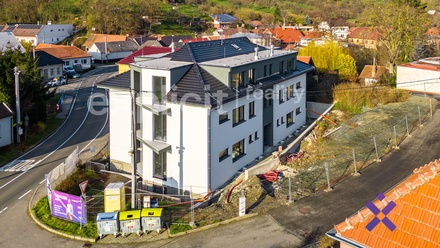 Prodej bytu 2+kk 57 m², Ježov