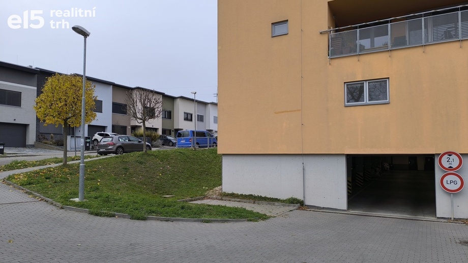 Prodej garážové stání, 12 m² - Brno - Obřany
