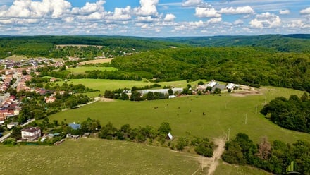 Prodej stavebního pozemku 5 845 m², Ochoz u Brna