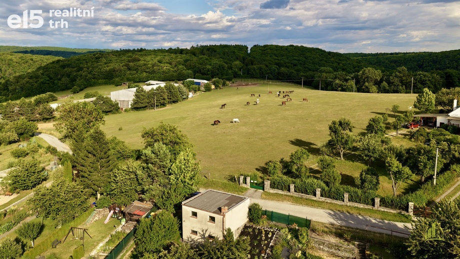 Prodej pozemky pro bydlení, 5 845 m² - Ochoz u Brna