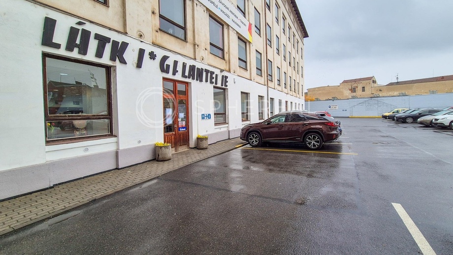 Pronájem obchodního prostoru 710 m², Brno - Staré Brno