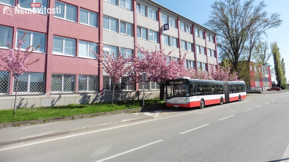 Pronájem kanceláře 163 m², Brno - Slatina