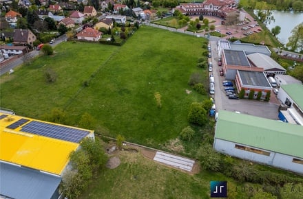 Prodej stavebního pozemku 725 m², Jesenice
