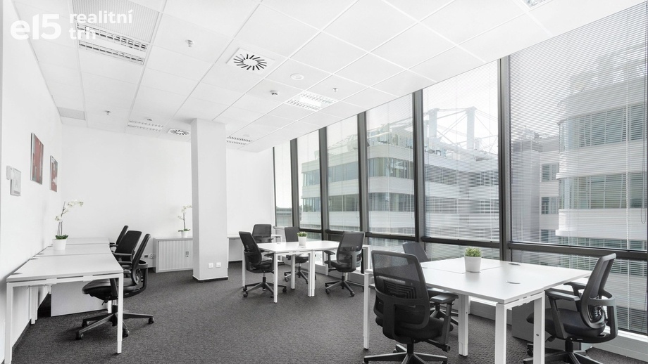 Pronájem kanceláře, 120 m² - Praha - Nusle