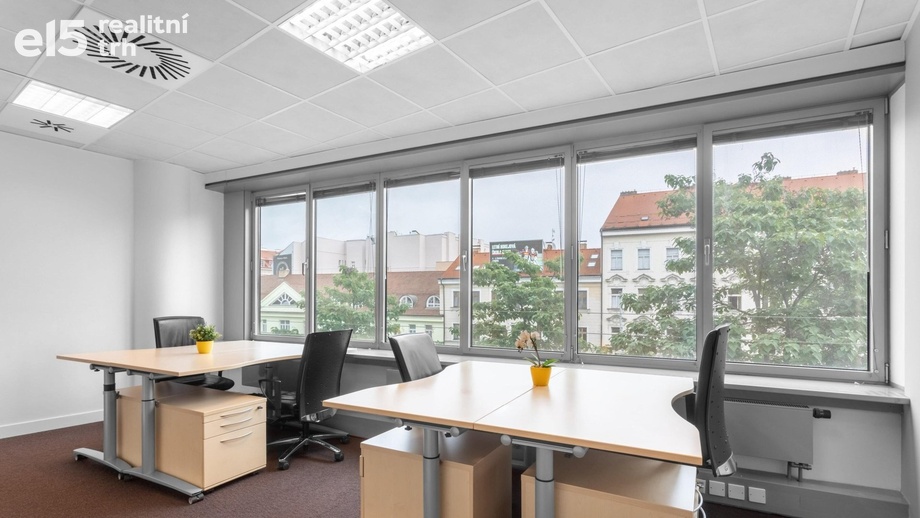 Pronájem kanceláře, 60 m² - Praha - Smíchov