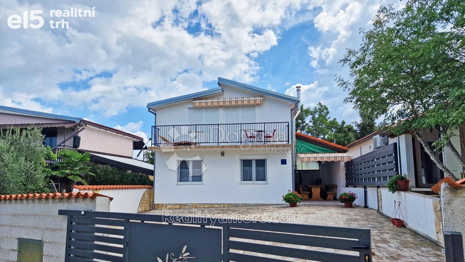 Prodej rodinné domy, 130 m² - Kavran