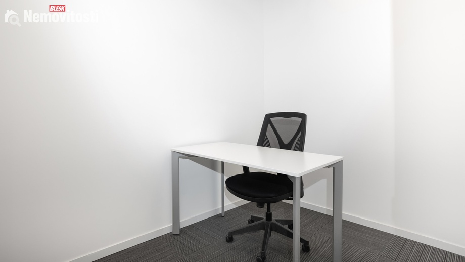 Pronájem kanceláře 50 m², Praha - Karlín