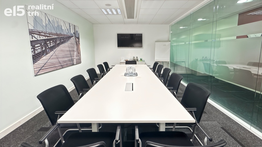 Pronájem kanceláře 110 m², Praha - Karlín