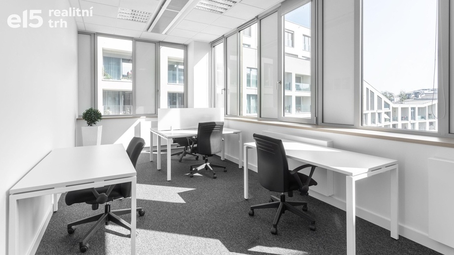 Pronájem kanceláře, 60 m² - Praha - Karlín