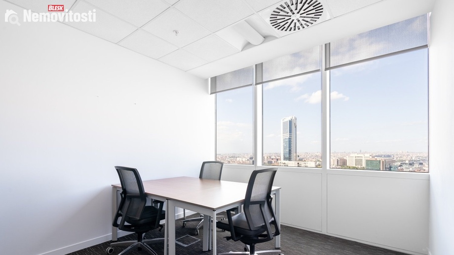 Pronájem kanceláře 60 m², Praha - Karlín