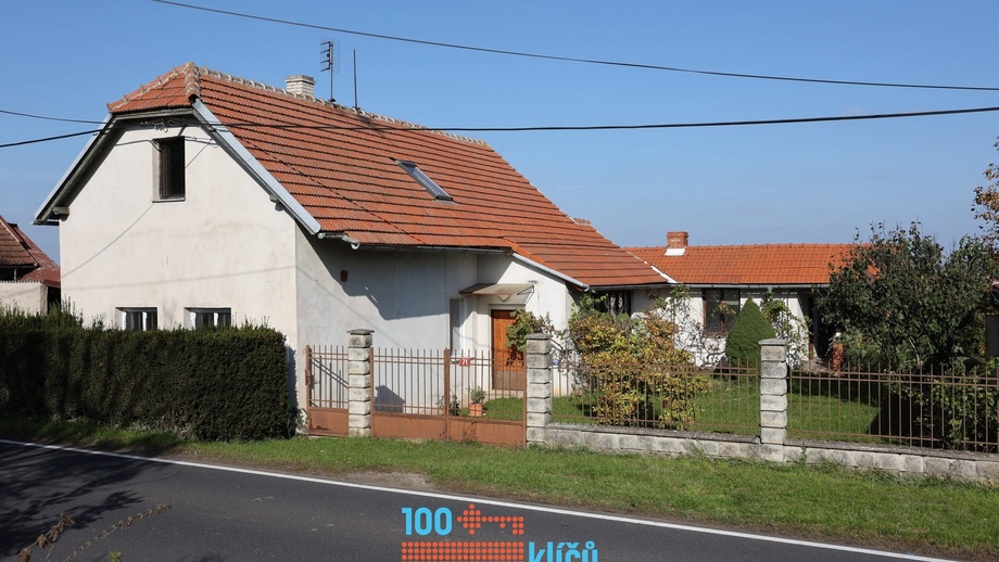 Prodej rodinného domu 251 m², Klučov - Skramníky