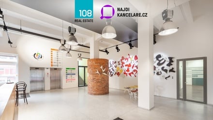 Pronájem kanceláře 714 m², Praha 9
