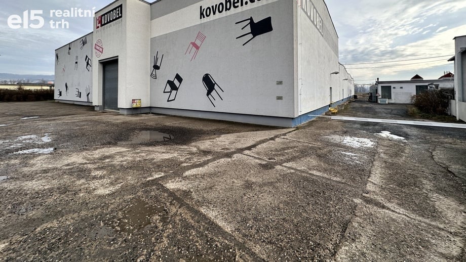 Pronájem výrobního prostoru 2 200 m², Litoměřice