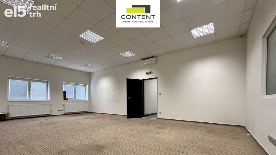 Pronájem kanceláře 165 m², Praha