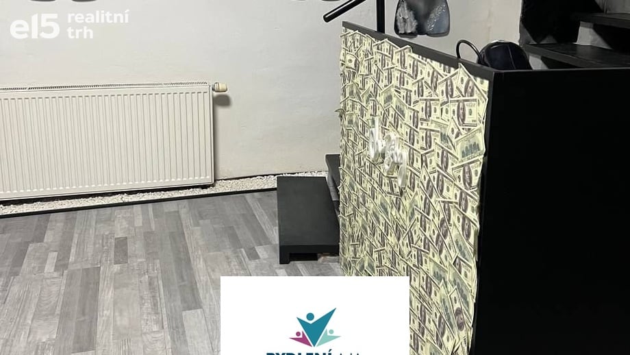Prodej obchodního prostoru 86 m², Praha - Smíchov