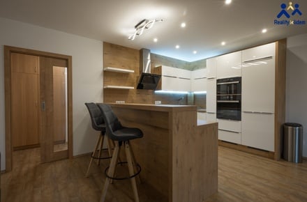 Prodej bytu 2+kk 62 m², Velešovice