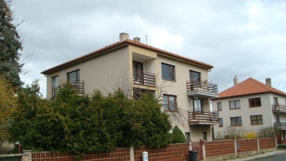 Prodej vícegenerační dům, 400 m² - Kněževes