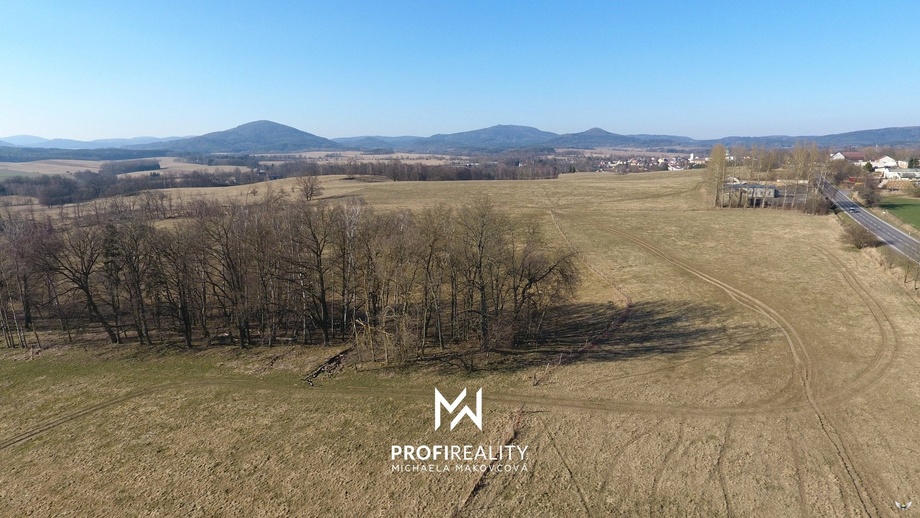 Prodej pozemky - trvalý travní porost, 21 131 m² - Velký Valtinov