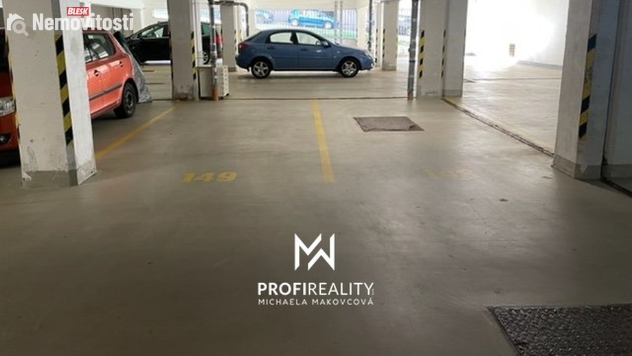 Pronájem garážového stání 14 m², Liberec VI-Rochlice