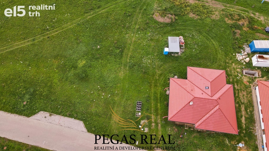 Prodej stavebního pozemku 766 m², Milovice