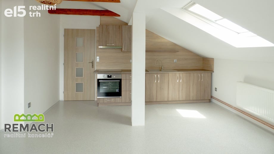 Pronájem bytu 3+kk 59 m², Náchod - Běloves