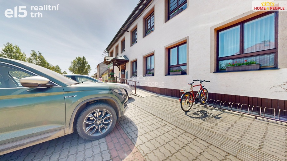 Prodej obchodní prostory, 1 100 m² - Rakvice