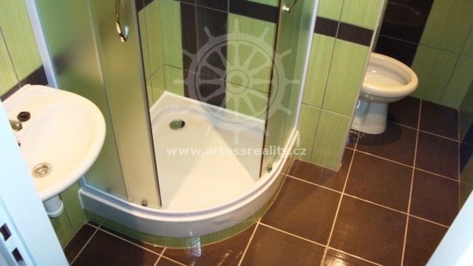 Pronájem byty 1+kk, 30 m² - Brno - Starý Lískovec