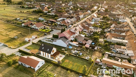 Prodej stavebního pozemku 1 000 m², Opatovice